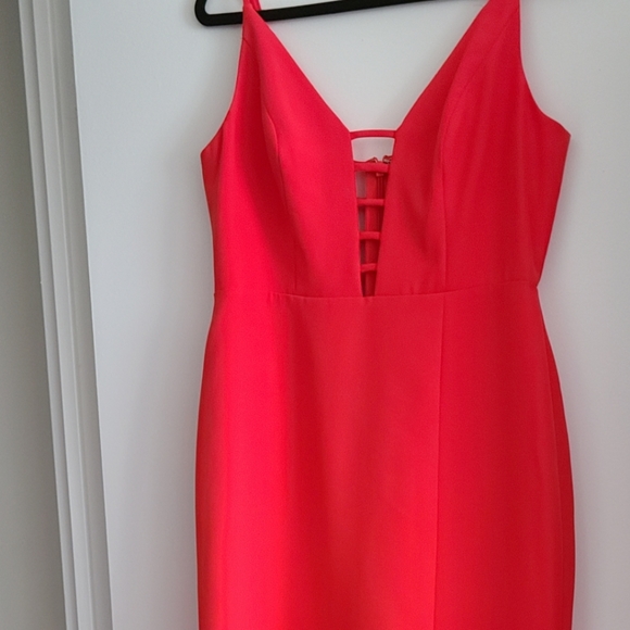 BGMAXAZRIA Women's Strappy Caged Gown,size 12 ,Color: Poinsettia - Picture 9 of 10